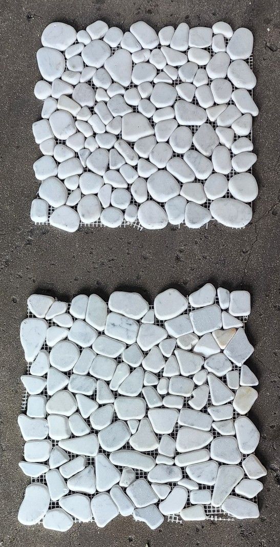 pebble stone. 880043 stone Age 11.5"x11.5"