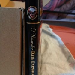 Dale Earnhardt Collector’s Bundle – Book + 2-Deck NASCAR Playing Cards (2000 Tin Set)Dale Earnhardt Collector’s Bundle – Book + 2-Deck NASCAR Playing 