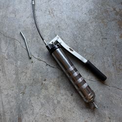 Grease Gun 