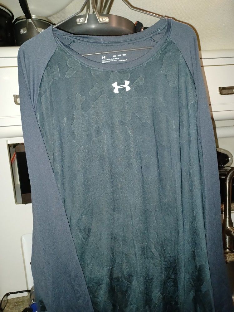 Under Armour 3x Long Sleeve Camo Style Shirt
