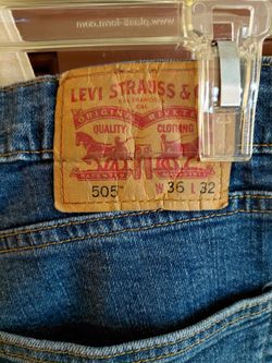 Levis 505 jeans