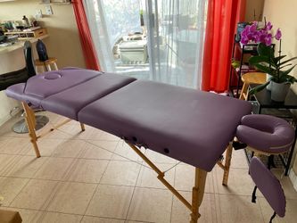 Portable Foldable Massage Table / Spa Bed