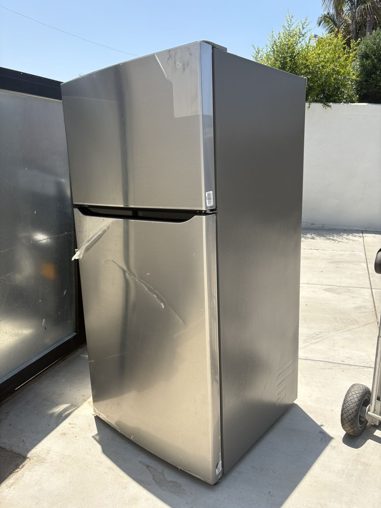 Refrigerator