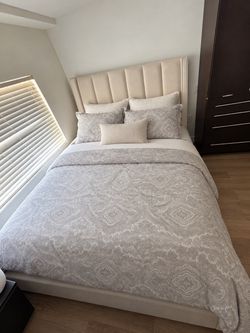 Queen Bed with mattress