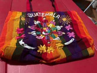 Handmade artesenal Guatemala flower handbag Floral