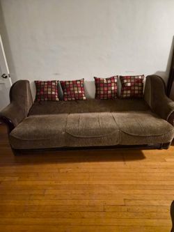 FREE- German-Made Sofa Bed / Sleeper Sofa – Very Sturdy