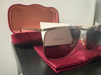 Gucci 62mm Oversize Square Sunglasses