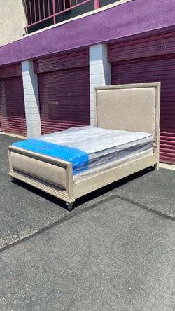 Quinn bed frame with mattress