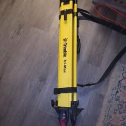 TRIMBLE Tri-Max Tripod