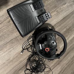 Logitech Driving Force Racing Wheel