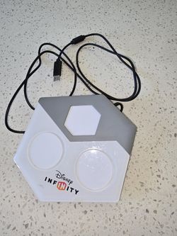 Disney Infiniti Portal W/figurine Wiiu