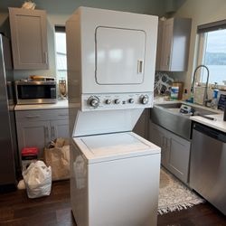 Washer And Dryer Stacked 