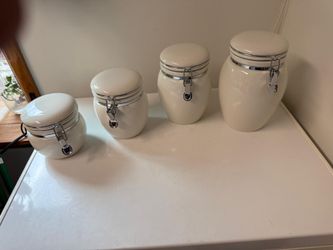 Vtg WhitevCeramic & Hi ChromebSteel 4 Air Tight Kitchen Canisters Never Been Used