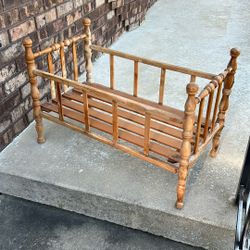 Doll crib
