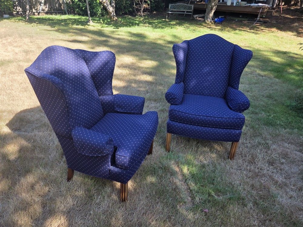 Pair Wingback Chair. Pristine!