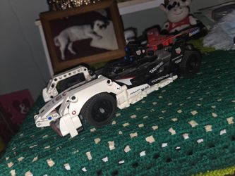 Lego Technic Cars (Lamborghini Huracan, Porsche Formula E)