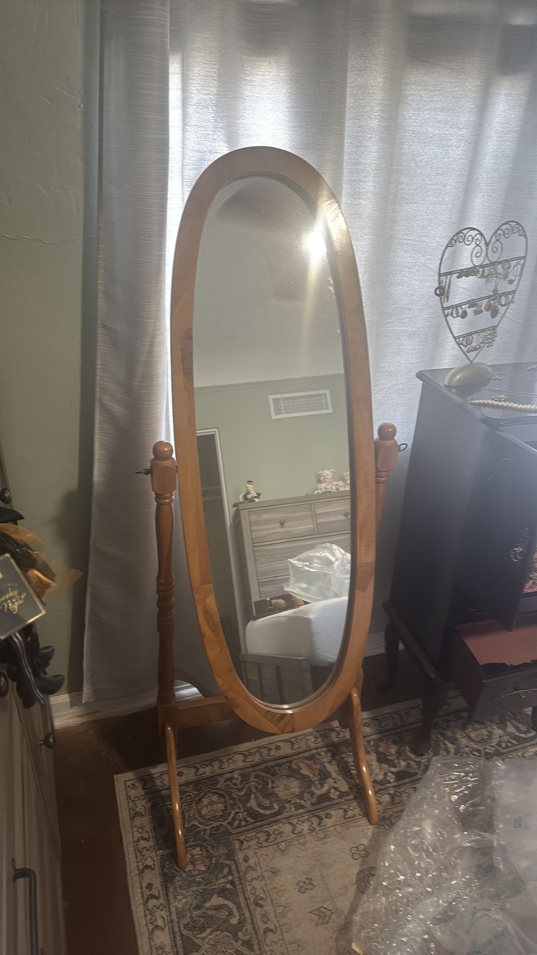 Dressing mirror