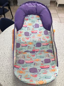 Summer Infant Deluxe Baby Bather - hardly used