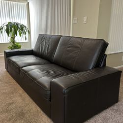 Used Leather Sofa 