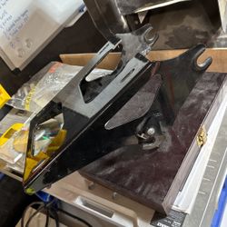 Harley Tour Pak Mount