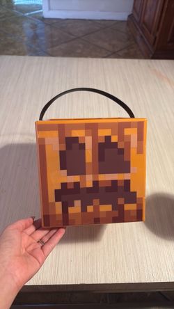 Minecraft Halloween bucket