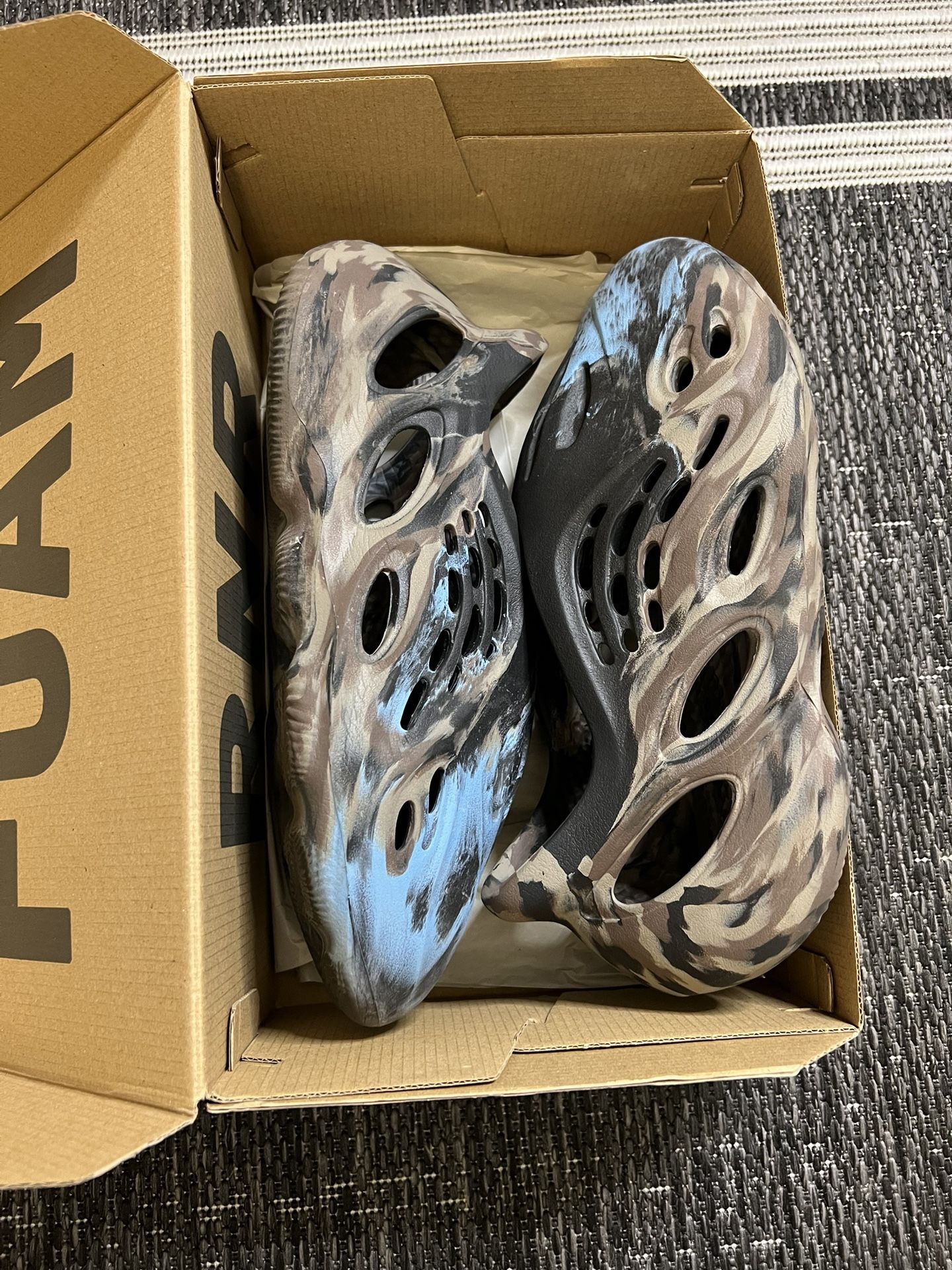 Yeezy Foam Runner 2023