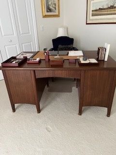 Desk -PRICE REDUCTION