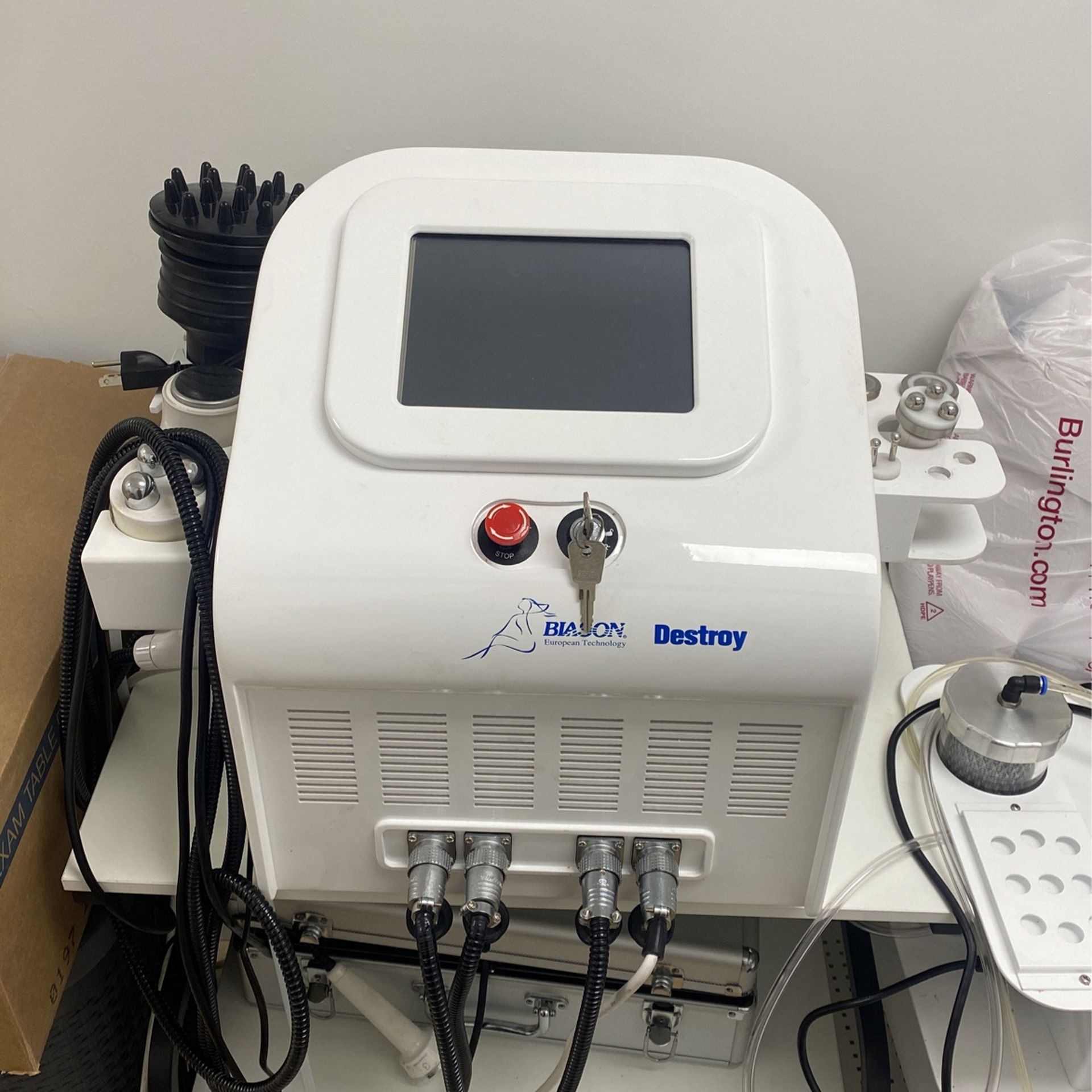Máquina Multifuncional Corporal Y Facial