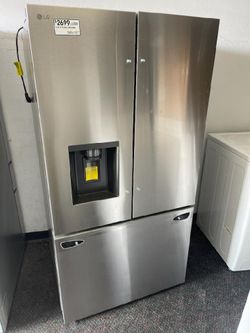 New LG Counter Depth Stainless Steel Refrigerator And Bottom Freezer 