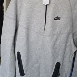 Nike Tech Fleece Mens XL