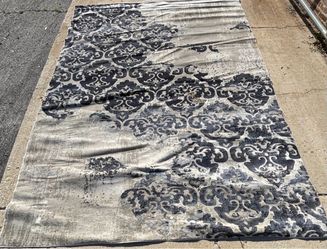 Valued $300Luxury Large Area Rug Damask Pattern Gray Cream