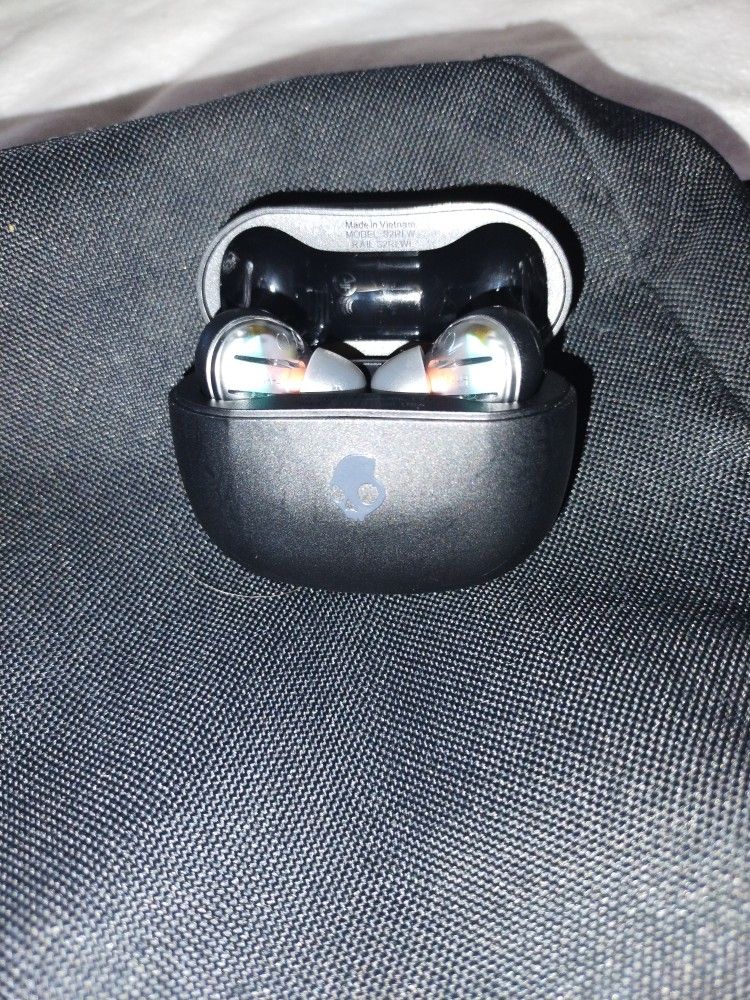 Skullcandy Rail ANC Earbuds