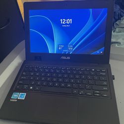 Laptop For School Only Used For Three Months