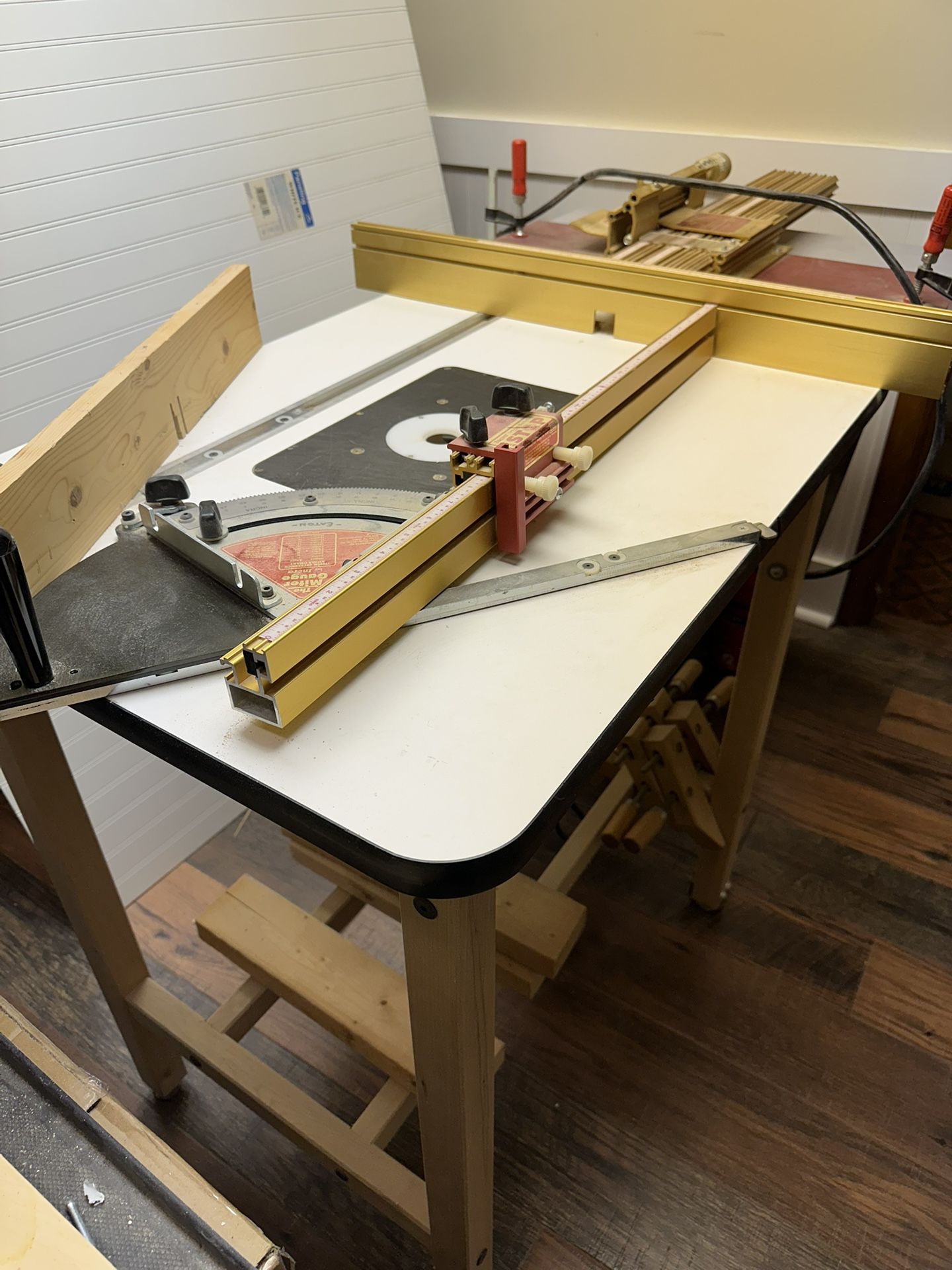 Router Table, Bits and Templates