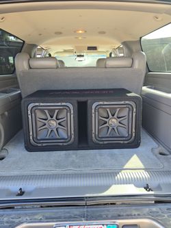 Subwoofer enclosure