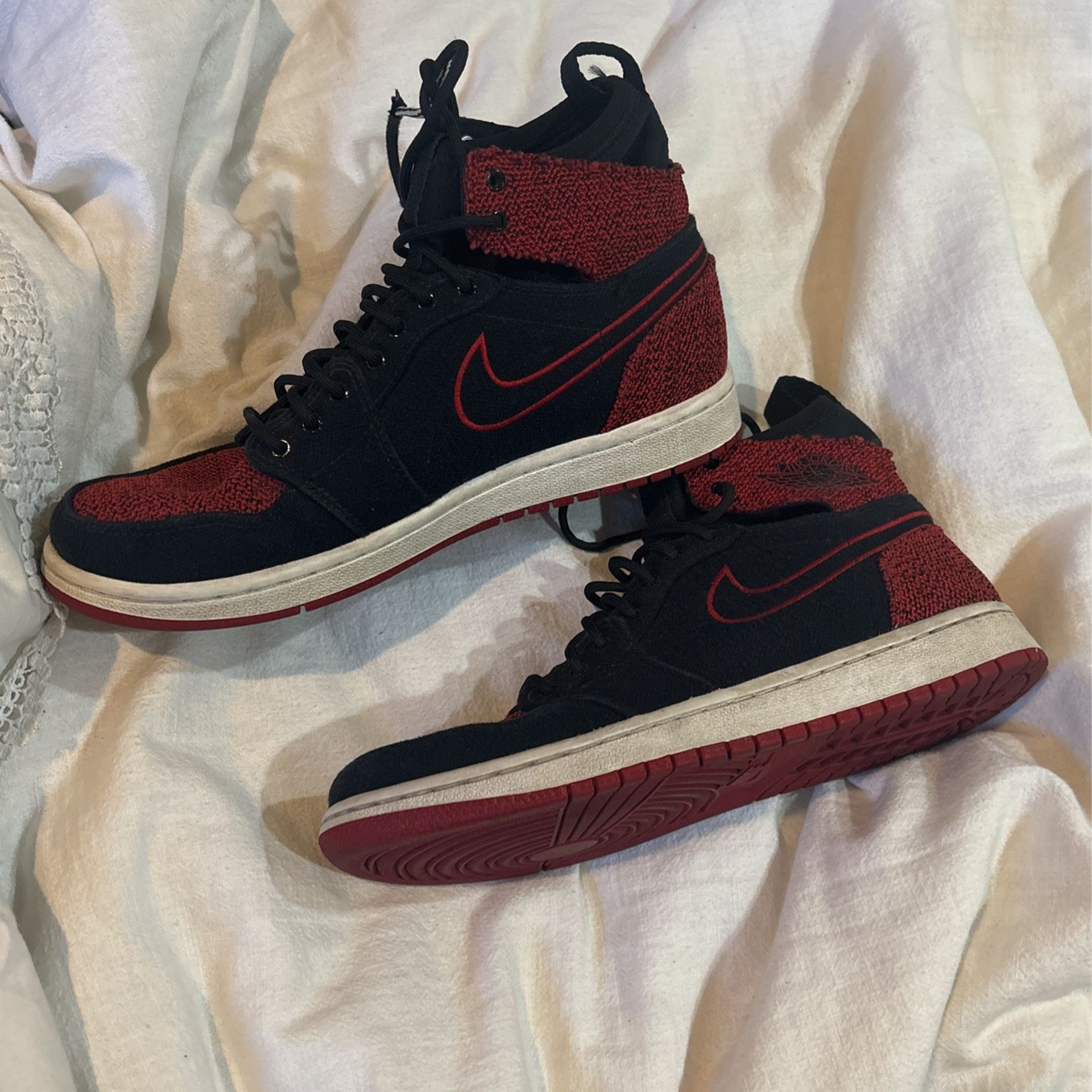 Air Jordan 1 Ultra High 'Banned'