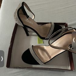Zapatos Nuevos ($50)