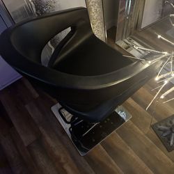 Salon Chair