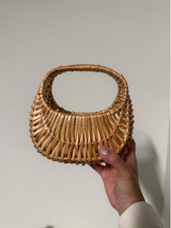 Flower girl basket