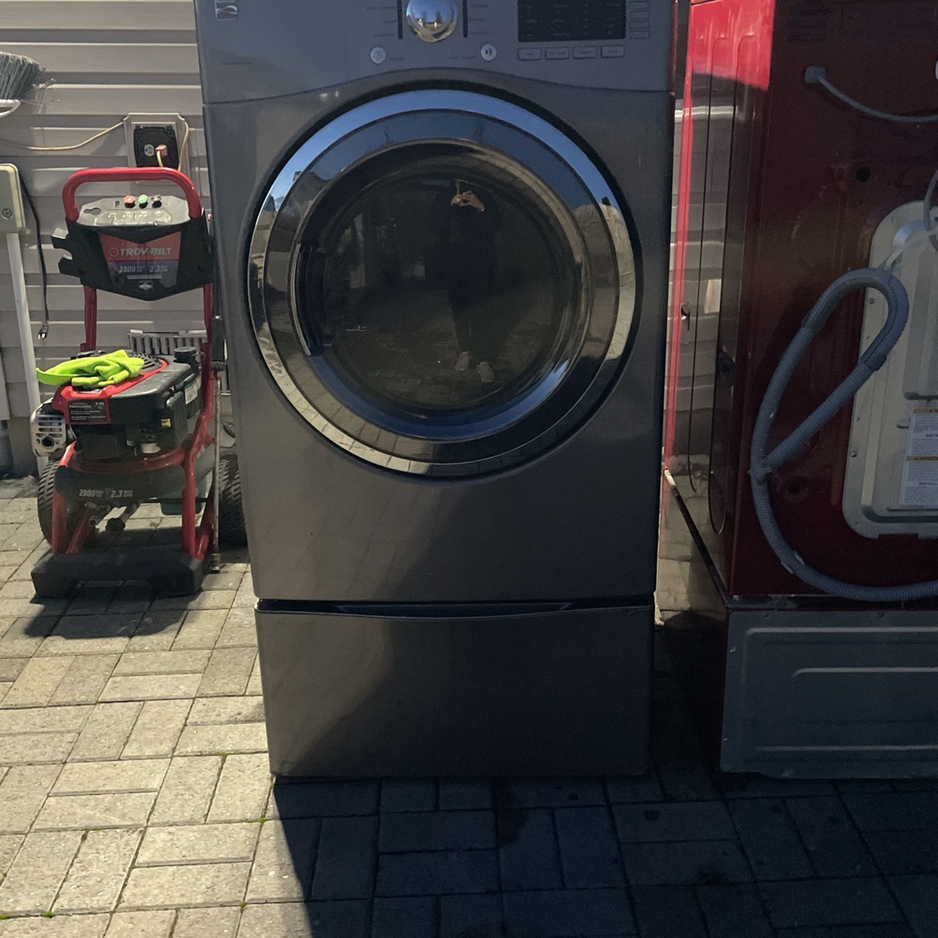 Dryer And Washing Machine 