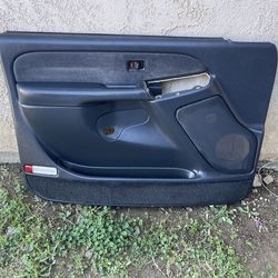 GM Door panel