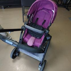Baby Stroller Come With Some Diapers