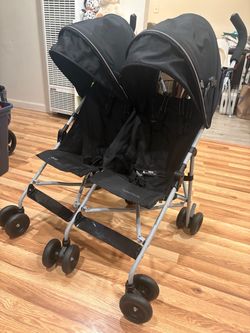 Jeep TurboGlyde Double Umbrella Stroller