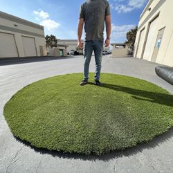 9.5 Ft Diameter