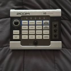 Zoom v3 Vocal processor 