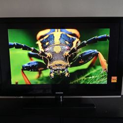 SAMSUNG FLAT SCREEN T.V 46"