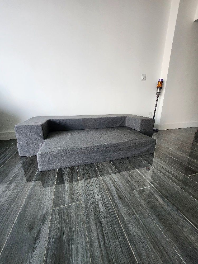 80 in. Grey Queen Size
Folding Sofa Couch Bed
Convertible Floor Couch
Lounge Sleeper Bed