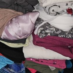 Womens Size L clothes 