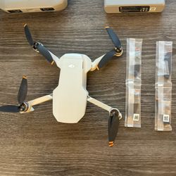 Dji Mini 2 Fly More Combo 
