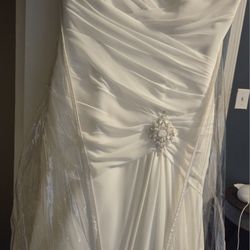 Wedding dress never worn